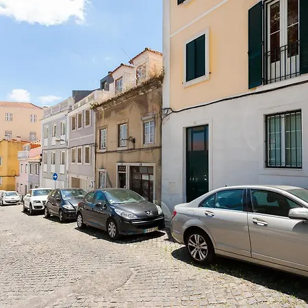Feels Like Lapa Central Flat